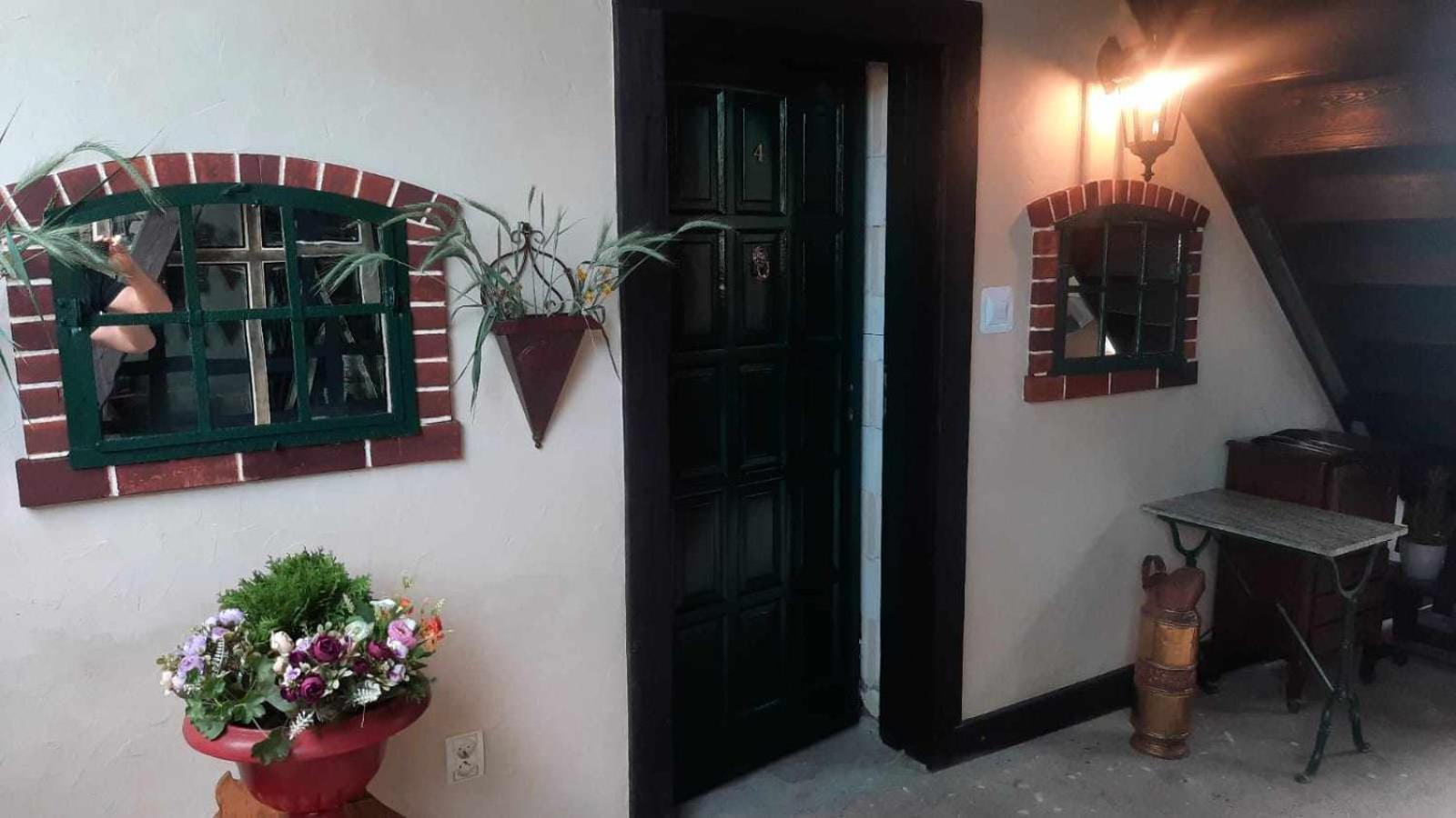 Apartament Jelen W Smokingu Sulow (Lower Silesia) Exterior foto